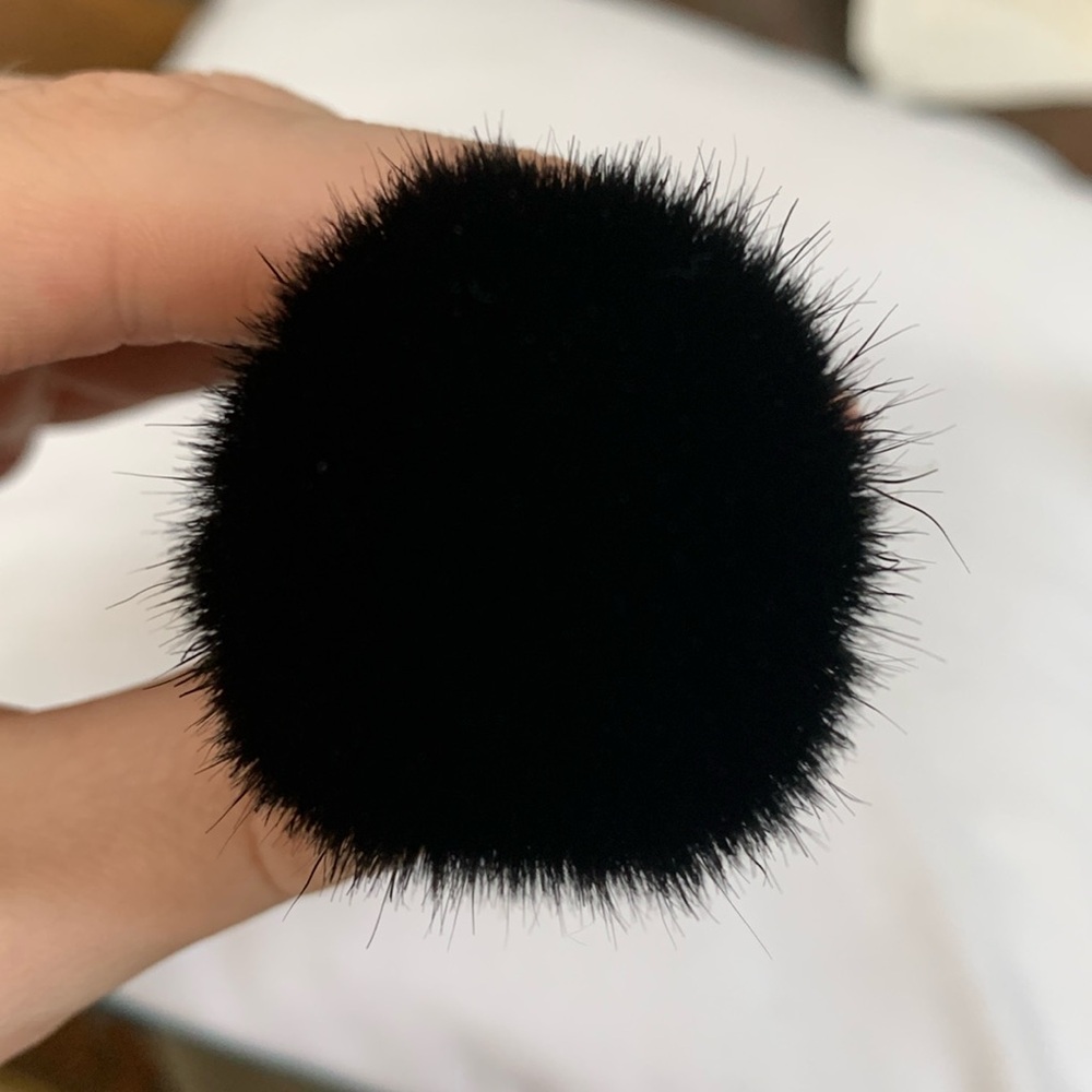 Givenchy Elegant Black Makeup powder blush Brush RARE - Picture 3 of 4
